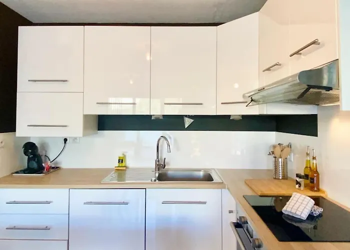 Marcenac - T2 En Residence, Clim, Parking, Terrasse