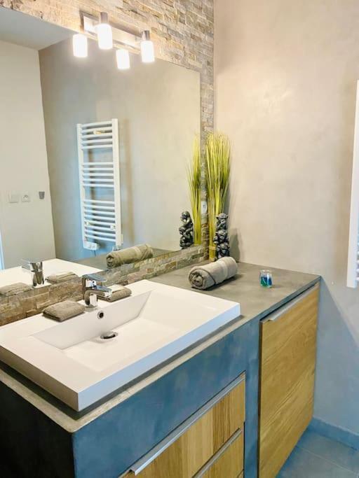Apartment Marcenac - T2 En Residence, Clim, Parking, Terrasse